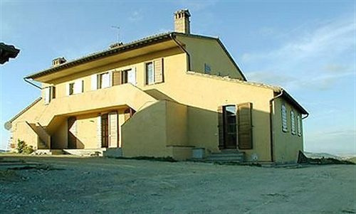 Tenuta Colli Verdi, 圣韦南佐 — 照片 1