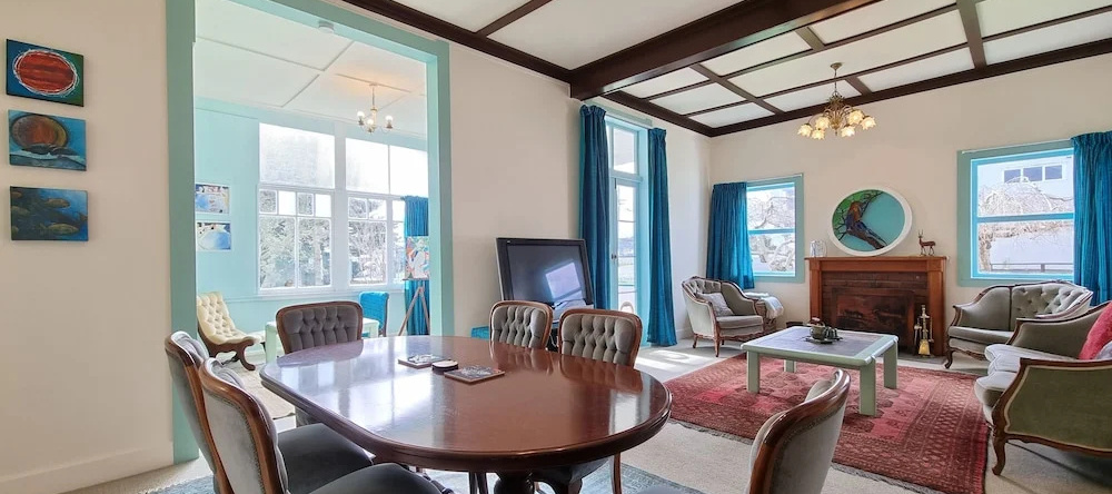 4 Bedroom Character House Papakura, 帕帕库拉 — 照片 1
