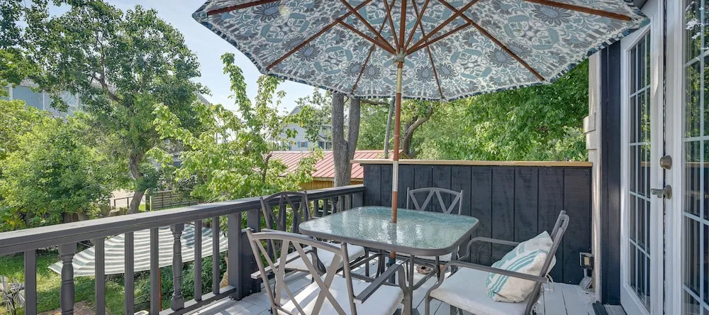 Texas Escape W/ Private Pool, Grill & Balconies!, Кема — фото 1