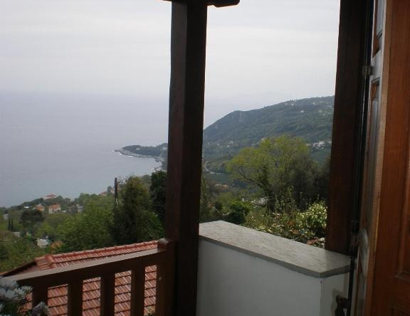 Om Living Pelion, 穆雷西 — 照片 1