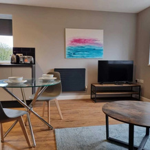 Charming 1-Bed Apartment Near Redditch Town Centre, Реддитч — фото 4