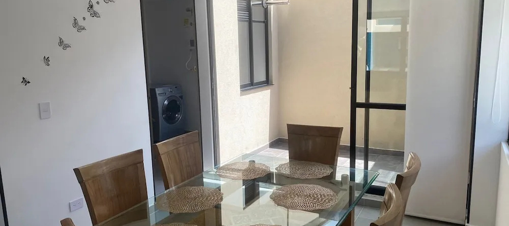 Casas Campestres de Lujo con Piscina, 拉特瓦伊达 — 照片 1