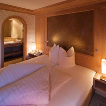 Hotel Schwarzer Adler, 坦海姆 — 照片 3