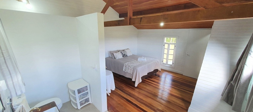 Cabana Pôr-do-Sol - Rancho Queimado-SC, 圣阿马鲁-达因佩拉特里斯 — 照片 1