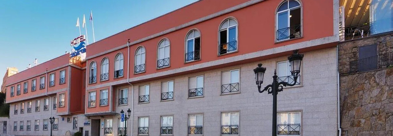 Hotel Apartamentos Dabarca, Понтеведра — фото 1