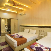 R Empire Dvanagere, Davanagere — photo 3