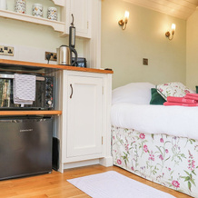 Woodlands Retreat Shepherd's Hut, Брундиш — фото 4