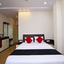 Capital O 42660 Hotel Greenland Towers, 克勒格布尔 — 照片 3