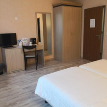 Hotel De La Vieille Tour, 拉图尔德佩 — 照片 4
