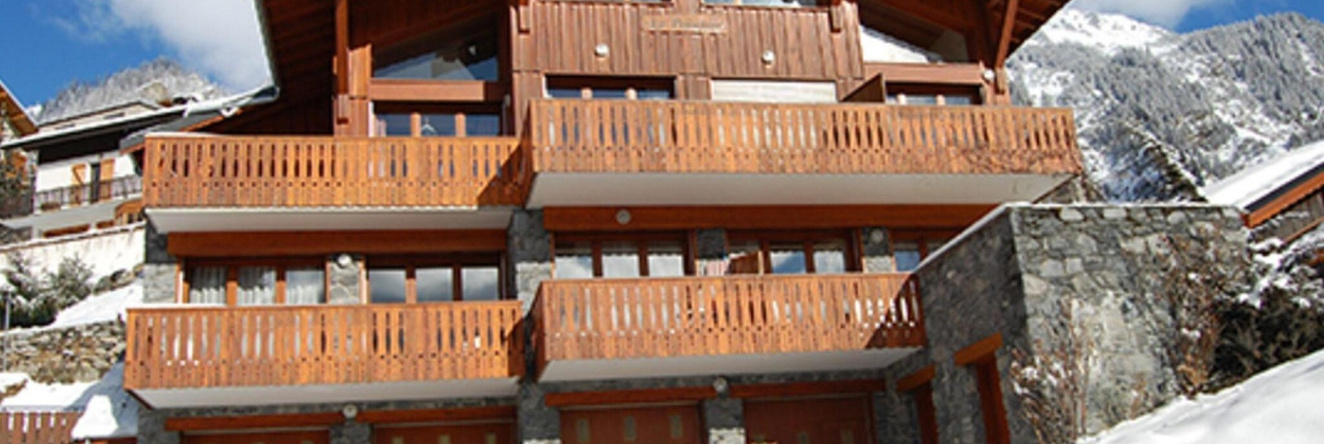 Splendid Home in Champagny-en-Vanoise with Lift, 尚帕尼-昂-瓦努瓦兹 — 照片 1