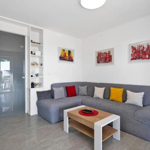 Five-Bedroom Holiday Home In Rogoznica, Рогозница — фото 4
