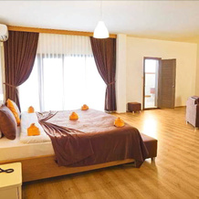 Legend Hotel Riva, 恰亚泽 — 照片 2