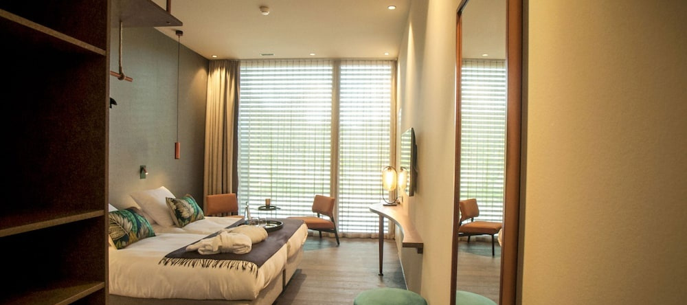 Hôtel Restaurant & Spa Port-Conty, 拉格朗德贝罗什 — 照片 1