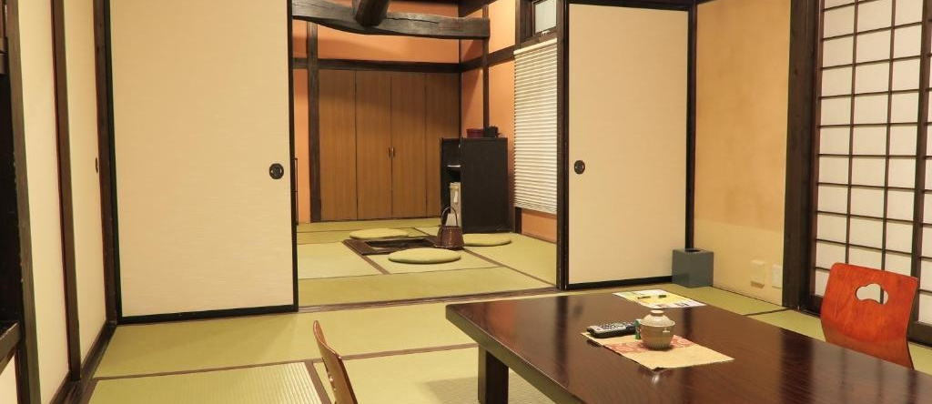 Katsuragi no Sato, Takayama — photo 1
