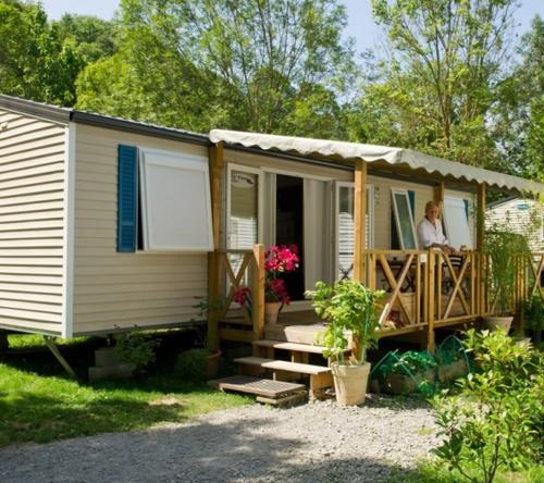 Camping La Paoute, 格拉斯 — 照片 1
