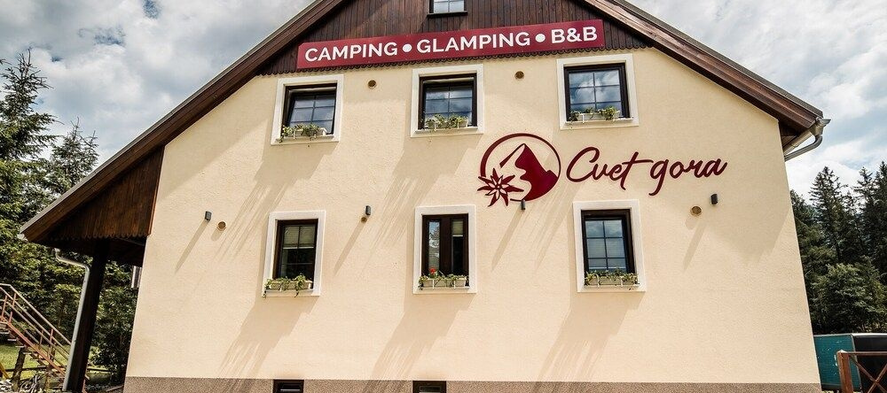 Cvet gora - Camping, Glamping and Accomodations, 兹戈尔涅耶泽尔斯科 — 照片 1