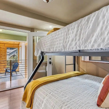 Pawnee Flagstaff 3 Bedroom Home by RedAwning, Mountainaire — photo 4