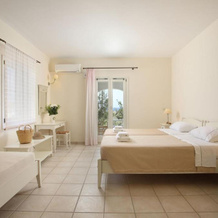Aeolos Hotel, Куфониси — фото 4