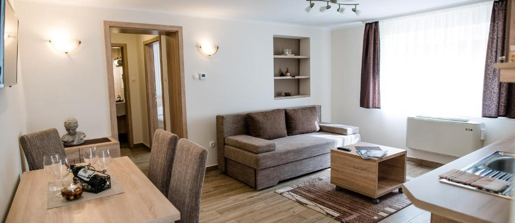 Belvárosi Nemes Apartmanház Szekszárd, Сексард — фото 1