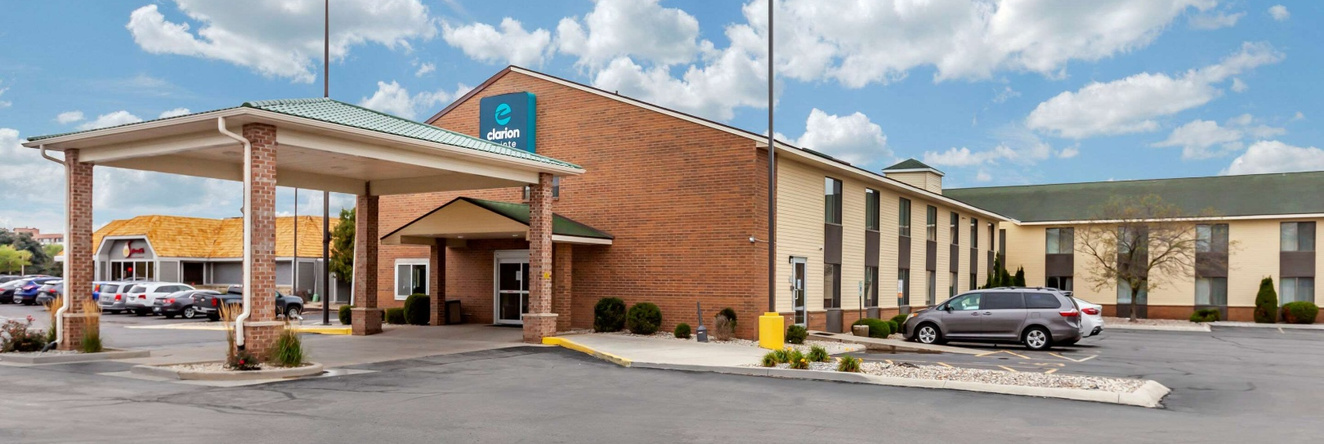Clarion Pointe Racine - Mount Pleasant, Расин — фото 1