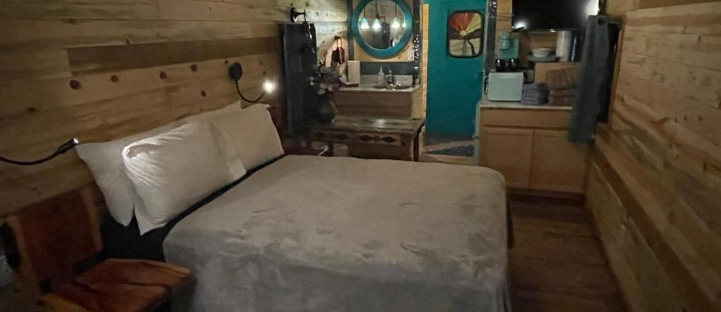 La Junta Colorado Cabins, 拉让特 — 照片 1