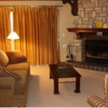 Les Manoirs - Tremblant Resort Lodging, Mont-Tremblant — photo 2