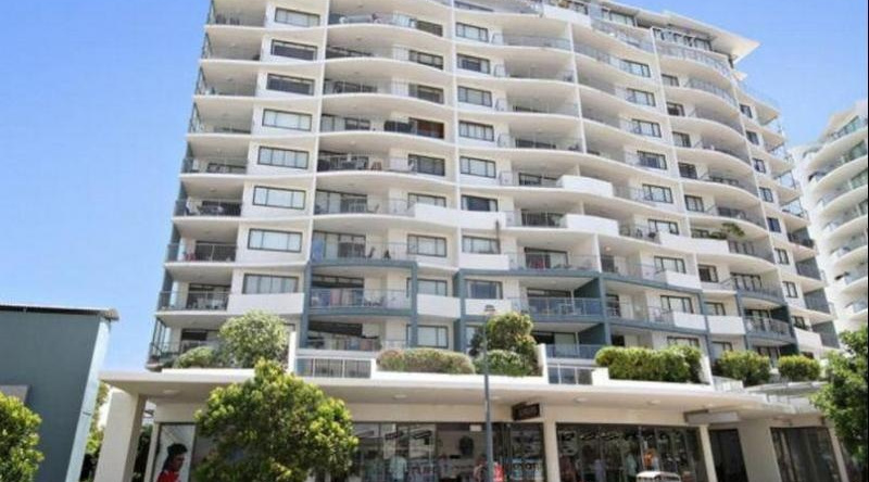 Seamark 1204 Apartment, Mooloolaba — photo 1