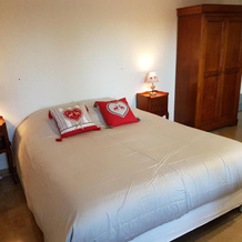 Meublé du vignoble - Piscine - Sauna - proche Strasbourg - Classé 3 étoiles, Kuttolsheim — photo 2