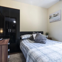 Holey Moley Lodge - 2 Bedroom, Amroth — photo 5