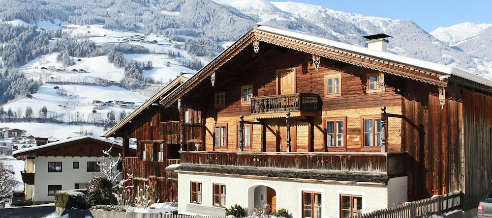 Modern Apartment in Mayrhofen With Ski-storage, Parking & Garden, 拉姆绍 — 照片 1