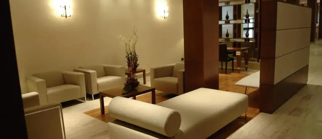 H2c Hotel Caserta, Caserta — photo 1