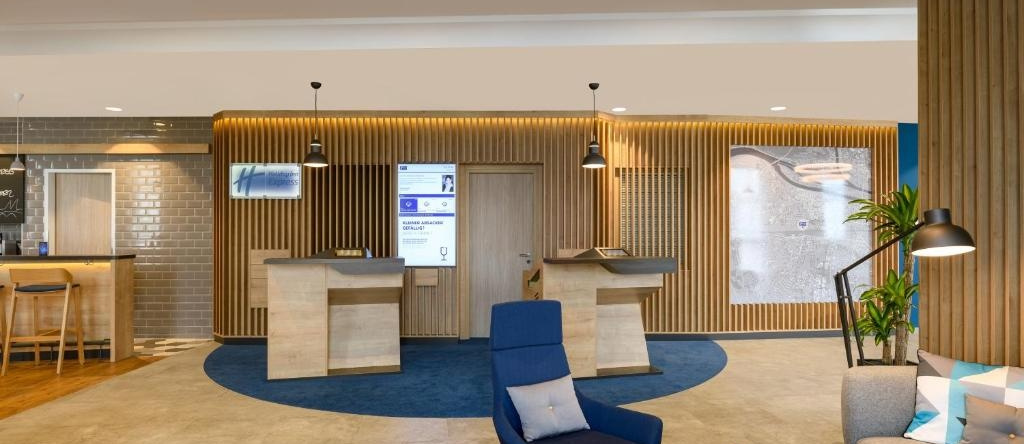 Holiday Inn Express Goettingen, Goettingen — photo 1
