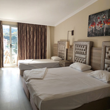 Green Nature Diamond Hotel, 马尔马里斯 — 照片 2
