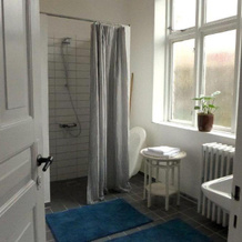 To sammenhængende værelser med udgang til have, Ribe — photo 2