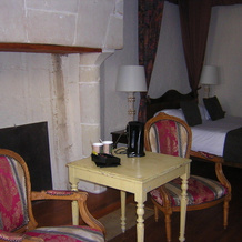 Hostellerie Gargantua, 希农 — 照片 4
