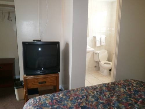 New Budget Motel, 席勒公园 — 照片 1