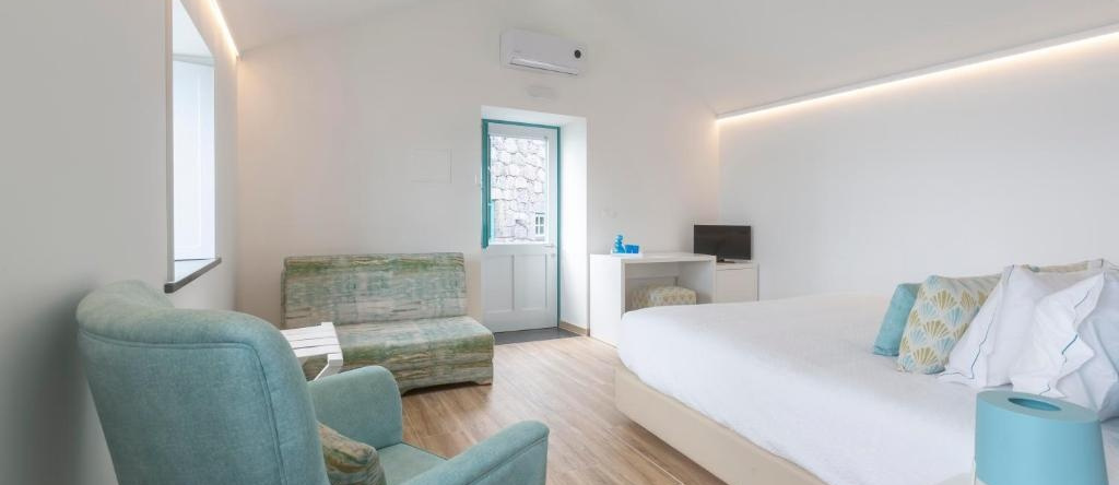 Abrigo da Cascata - Casas de Campo - São Jorge, 圣若热岛 — 照片 1