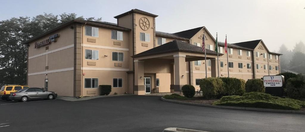 Peppermill Empress Inn, Centralia — photo 1