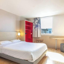 B&B Lyon Est Aeroport St Quentin Fallavie, 圣康坦 — 照片 4