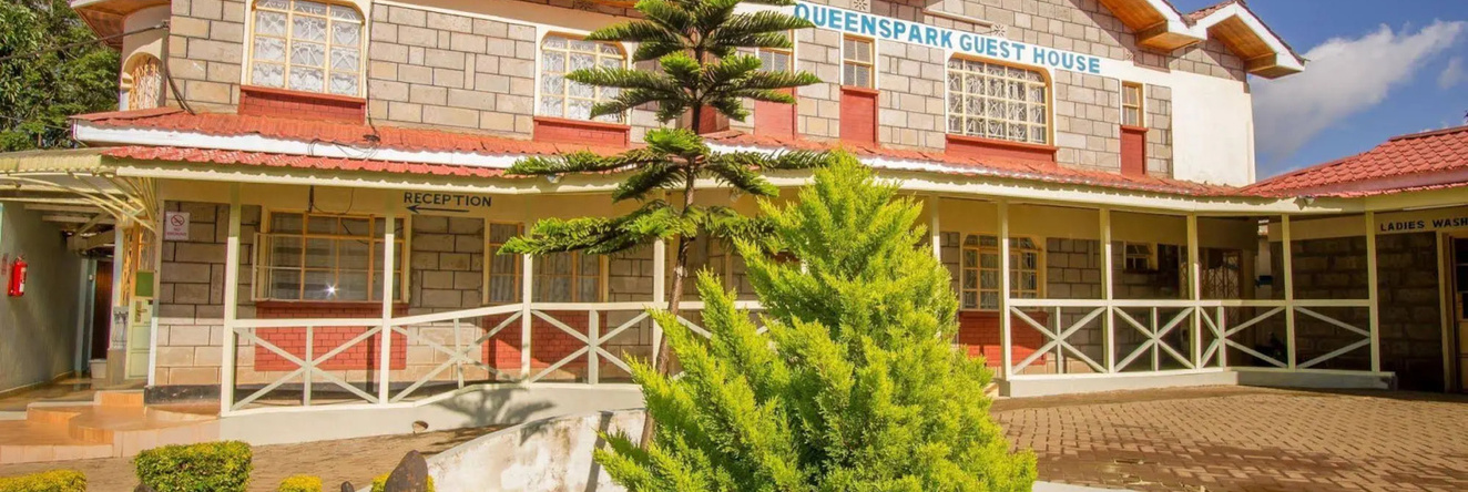Queens Park Guest House, Ньери — фото 1
