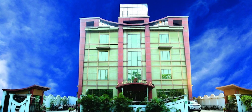 Clarks Inn Bareilly Uttar Pradesh, Барейлли — фото 1