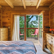 Newly Renovated Cabin W/ Hot Tub, Lake & Bbq!, Севьервилл — фото 5