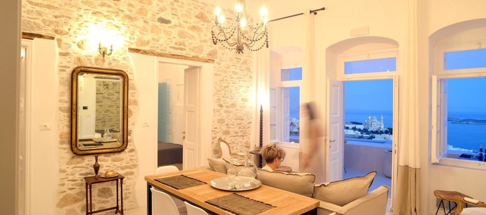 Apartment With 3 Bedrooms In Ano Syros, With Wonderful Sea View, Terrace And Wifi, Ано-Сирос — фото 1