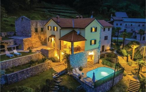 Holiday Home Kali Cr, Медвежа — фото 1