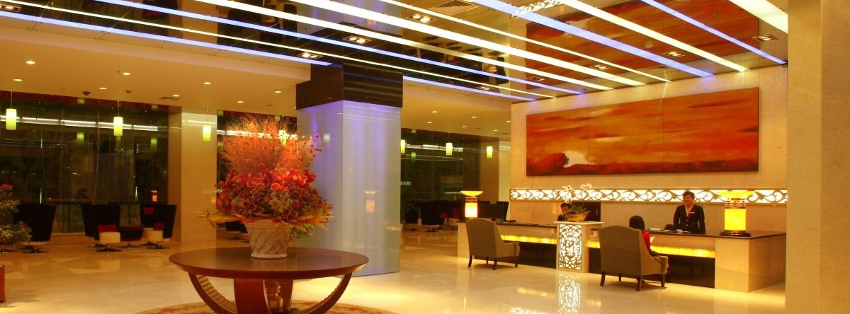 Oriental Freedom Business Center, Вэйхай — фото 1