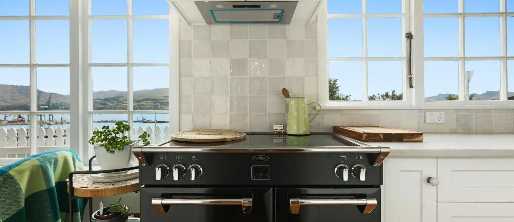 Islay Cottage - Lyttelton Holiday Home, Литтелтон — фото 1