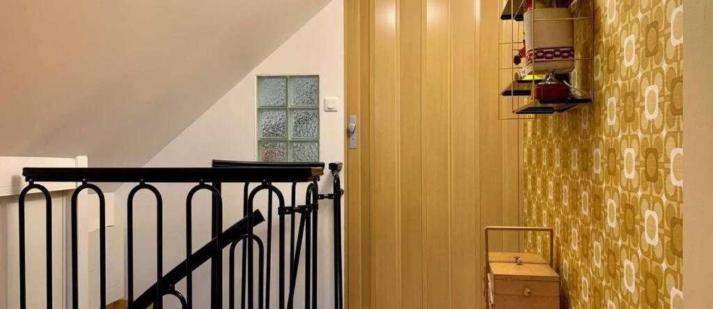Appartement Vintage avec vue sur le château, 皮埃尔丰 — 照片 1
