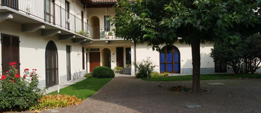La Maison du Soleil Appartamento Alba Pompeia, 阿尔巴 — 照片 1