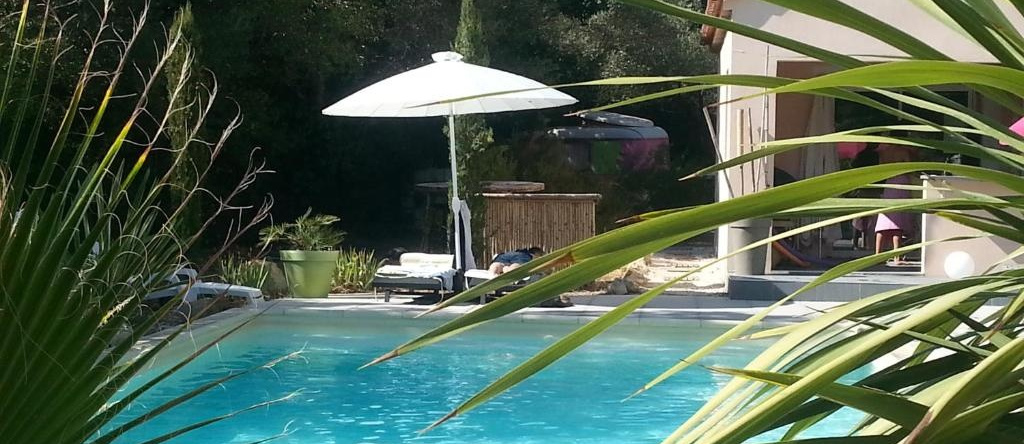 Bastide Cigaline, Evenos — photo 1