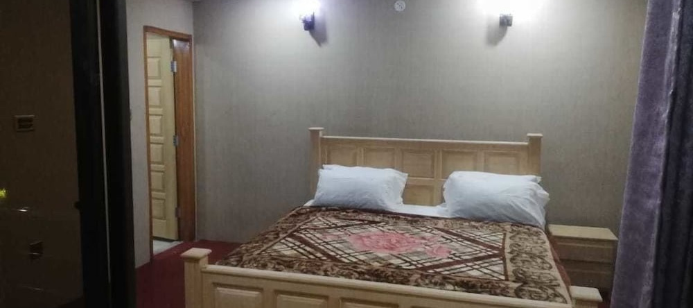 The Lodge Sharda Neelum Valley, 穆扎法拉巴德 — 照片 1